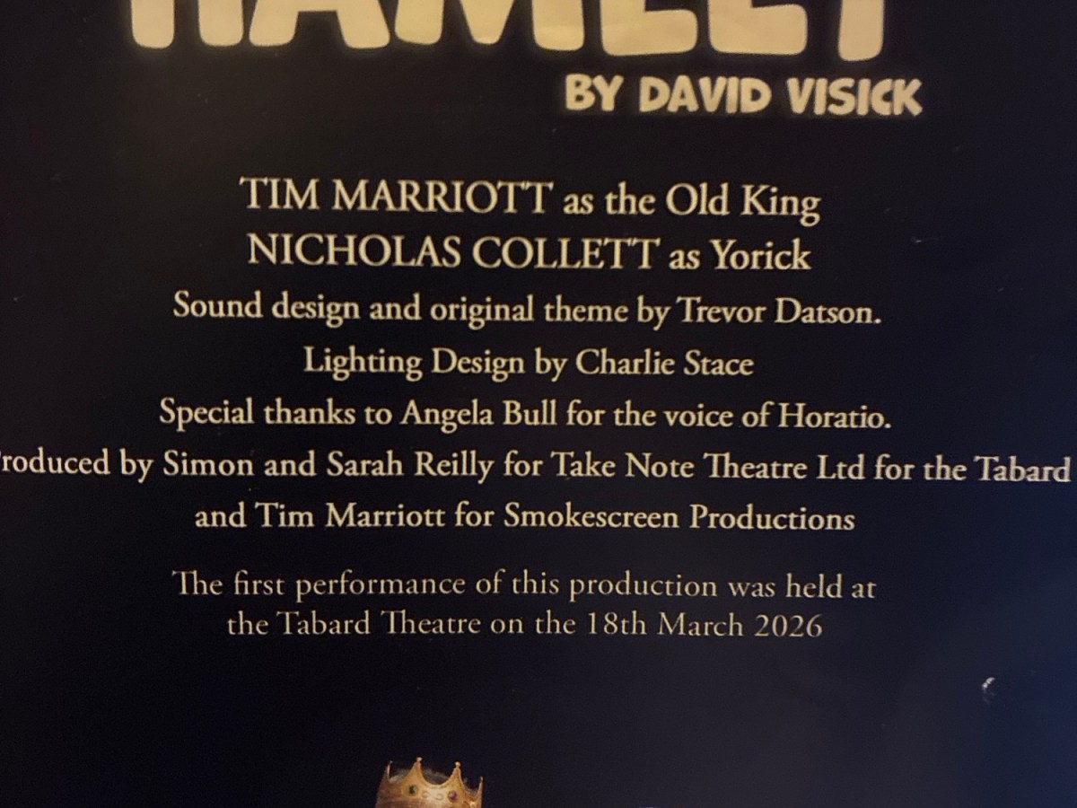 Opening Night –  Waiting for&nbsp;Hamlet